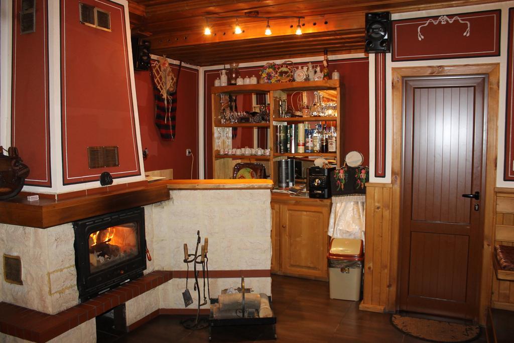 Guest House Maria Koprivstica Kültér fotó